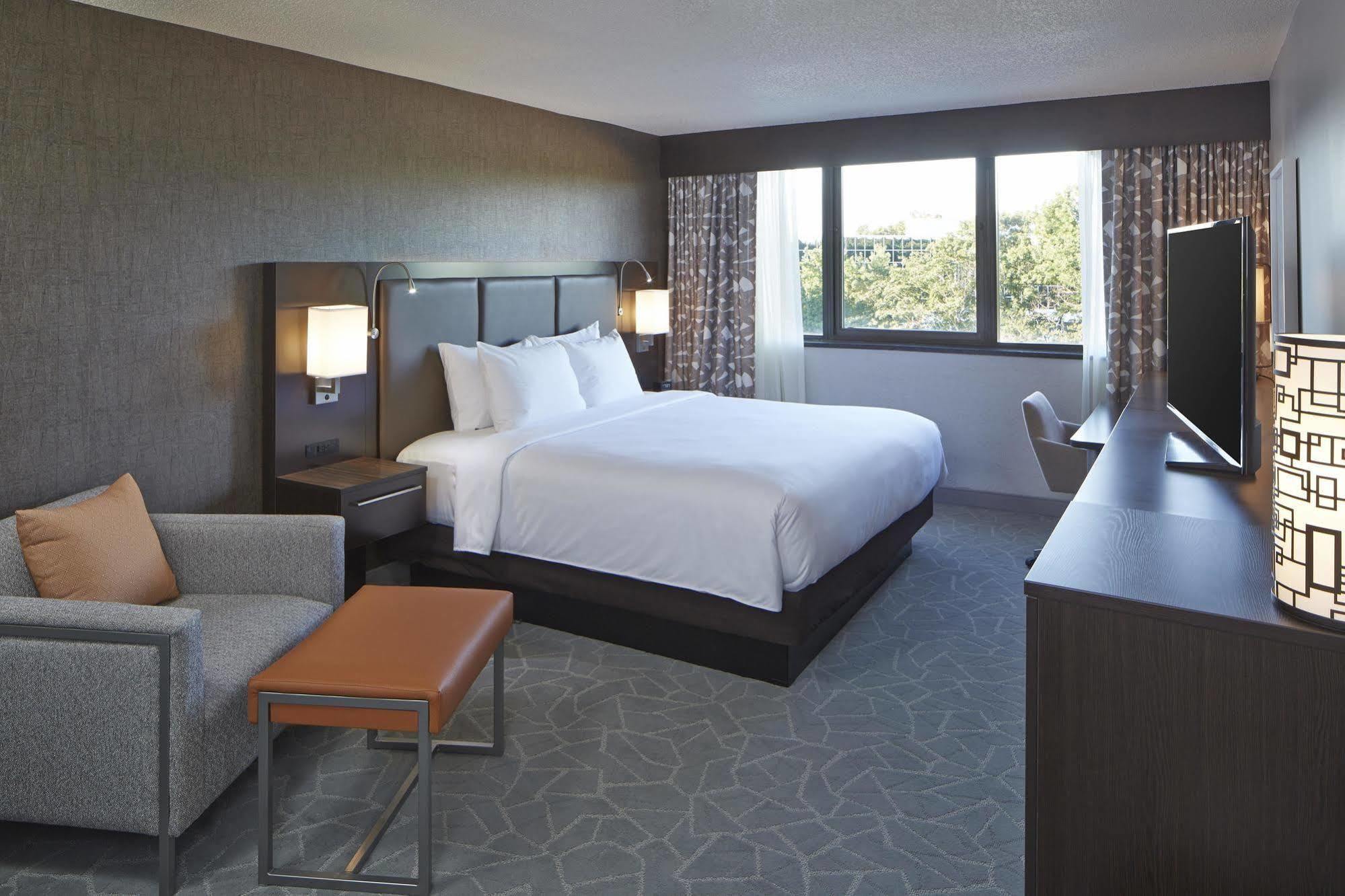 Hotel Doubletree By Hilton Atlanta Perimeter Dunwoody Esterno foto